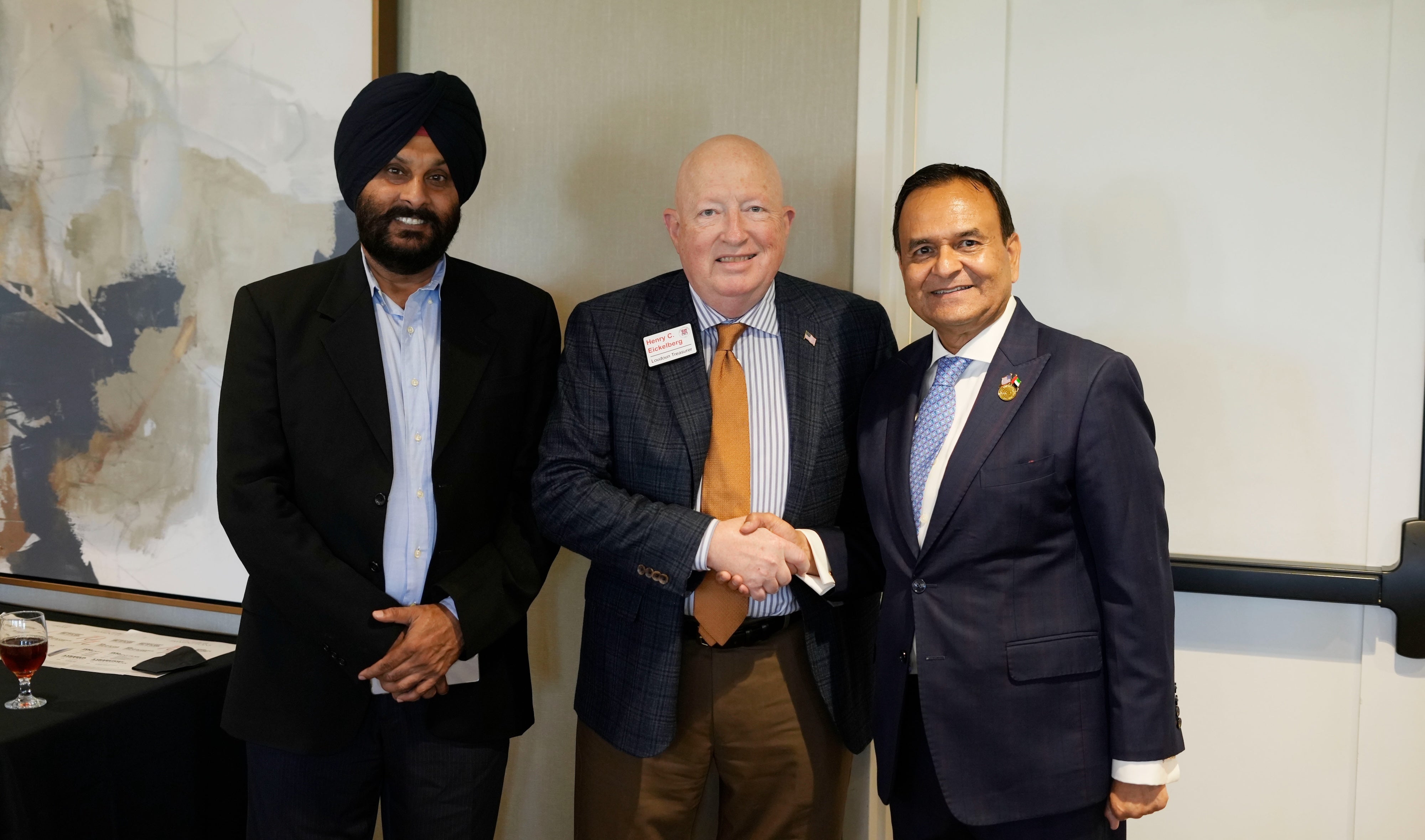 USA & UAE Investment Opportunities and Global Expansion